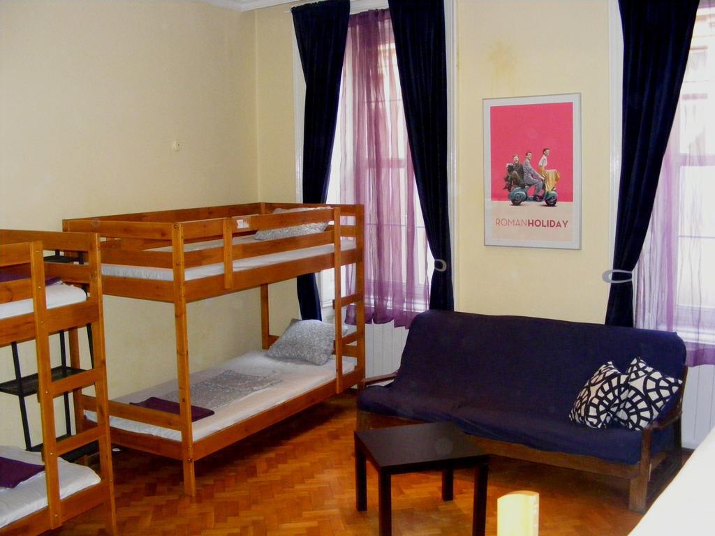 11Th Hour Cinema Hostel Budapest Chambre photo